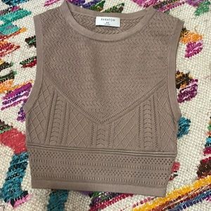Babaton crop tank